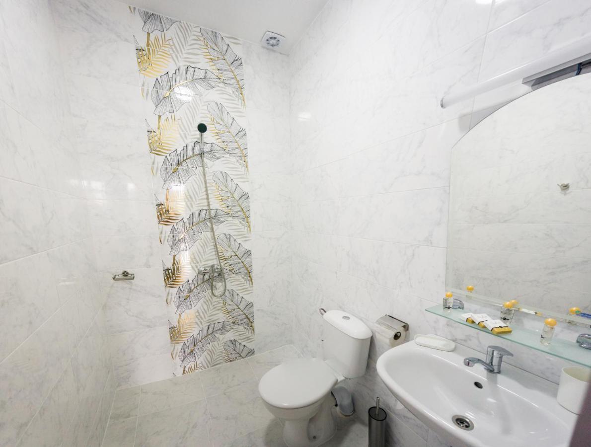 Комплекс Радост Hotel Ezerets Exterior foto
